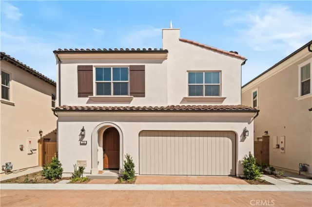 MLS: OC25059557 Condo For Sale