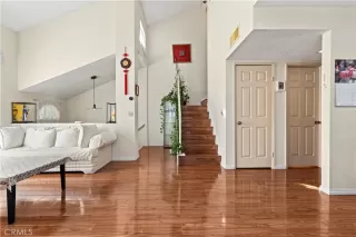 Photo #1: OC25059564 Listing 