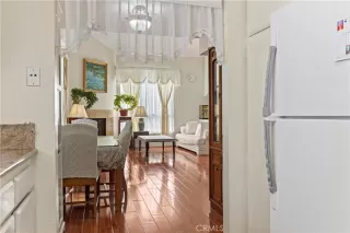 Photo #4: OC25059564 Listing 