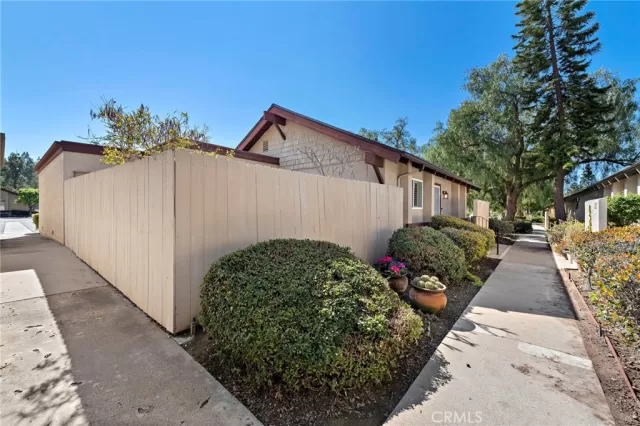 MLS: OC25060724 Condo For Sale