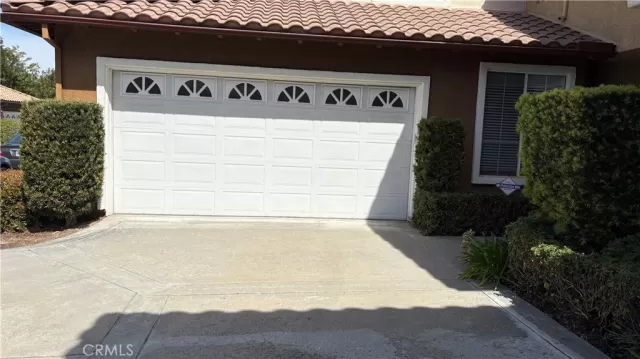 MLS: OC25061094 Condo For Sale