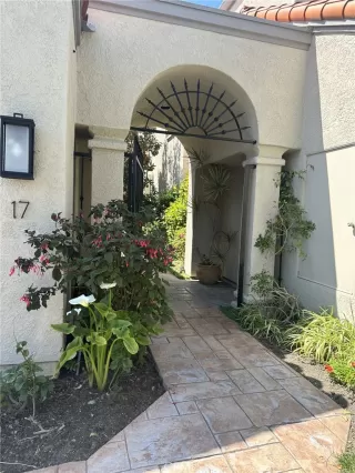 Photo #6: OC25062528 Listing 