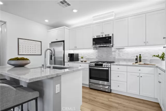 MLS: OC25062608 Condo For Sale