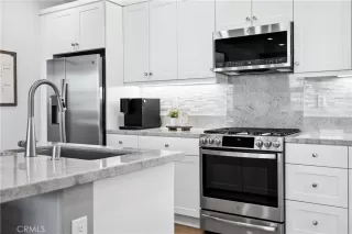 Photo #1: OC25062608 Listing