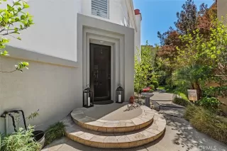 Photo #1: OC25062713 Listing