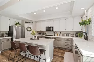 Photo #4: OC25062713 Listing