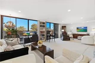 Photo #2: OC25062817 Listing 