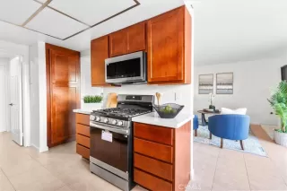 Photo #6: OC25062858 Listing 