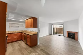 Photo #6: OC25062915 Listing 