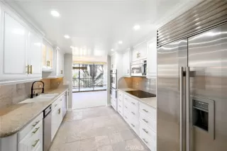 Photo #5: OC25063480 Listing