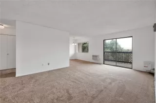 Photo #6: OC25063601 Listing 