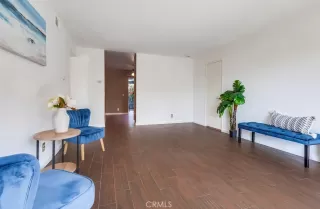 Photo #4: OC25063904 Listing