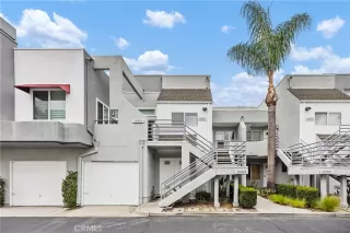 Photo #3: OC25063943 Listing 