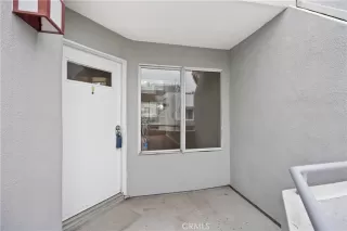 Photo #5: OC25063943 Listing 