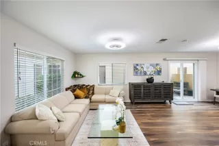 Photo #2: OC25064527 Listing