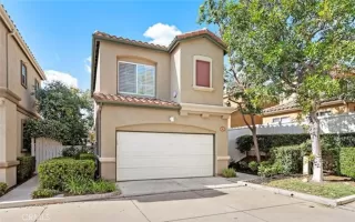 Photo #1: OC25064712 Listing