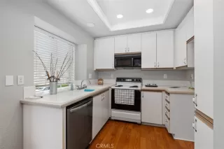 Photo #2: OC25065377 Listing 