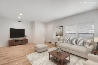 Photo #5: OC25065507 Listing