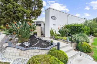 Photo #1: OC25065608 Listing