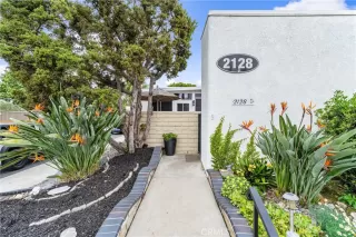 Photo #2: OC25065608 Listing