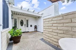 Photo #3: OC25065608 Listing