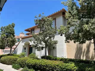 Photo #2: OC25065785 Listing 