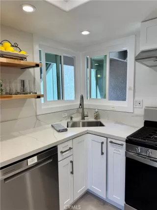 Photo #3: OC25066255 Listing 