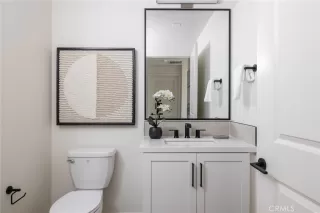 Photo #6: OC25066585 Listing 