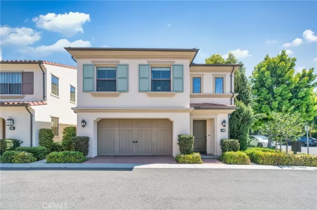 MLS: OC25067013 Condo For Sale