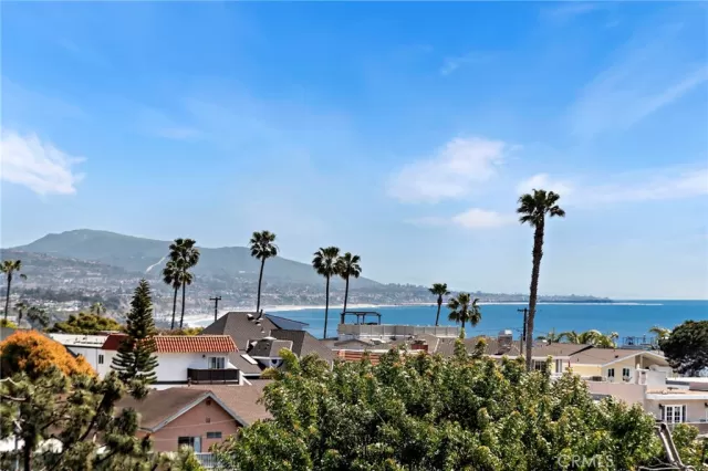 MLS: OC25067250 Condo For Sale
