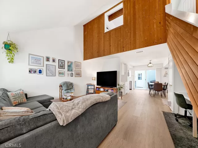 MLS: OC25067301 Condo For Sale