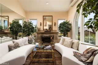 Photo #2: OC25067893 Listing 