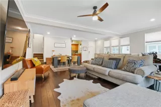 Photo #6: OC25068204 Listing