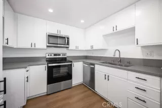 Photo #1: OC25068575 Listing 