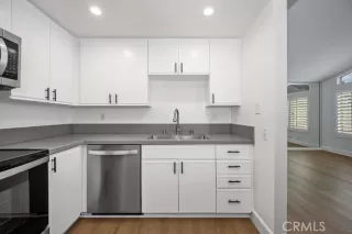 Photo #2: OC25068575 Listing 