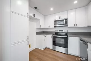 Photo #4: OC25068575 Listing 