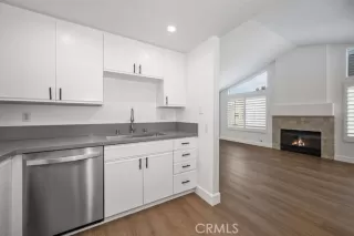 Photo #5: OC25068575 Listing 