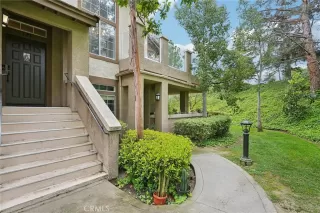 Photo #3: OC25069132 Listing 