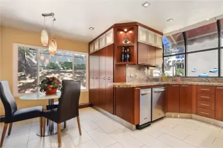 Photo #6: OC25069468 Listing 