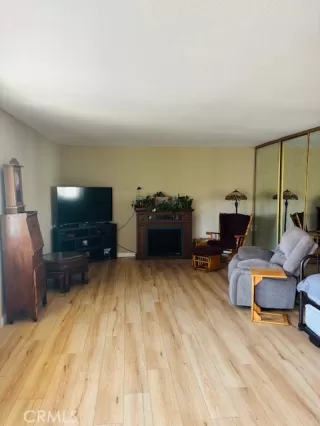 Photo #1: OC25069728 Listing