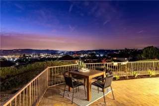 More Details about MLS # OC25070349 : 27553 VIA FORTUNA