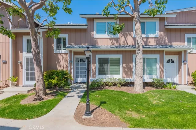 MLS: OC25070407 Condo For Sale