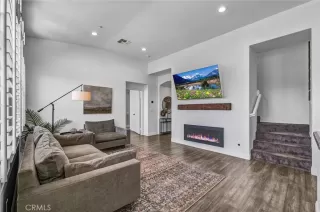 Photo #3: OC25070998 Listing 