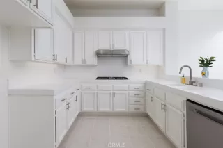 Photo #5: OC25071032 Listing