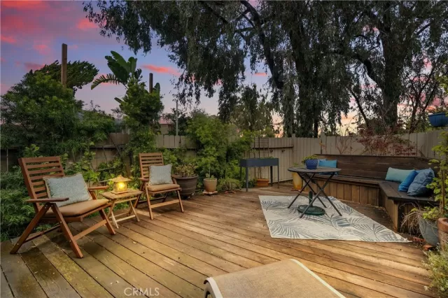 MLS: OC25071079 Condo For Sale