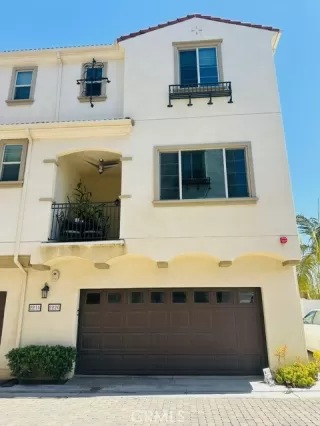 Photo #1: OC25071737 Listing 