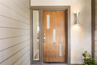 Photo #6: OC25071910 Listing 