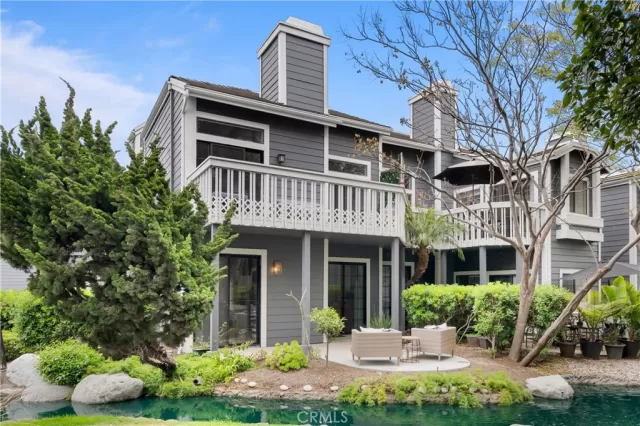 MLS: OC25072200 Condo For Sale