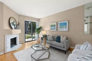 Photo #1: OC25072200 Listing