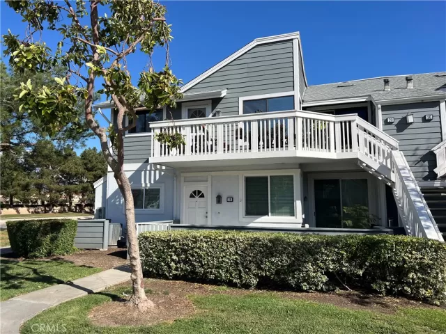 MLS: OC25072422 Condo For Sale